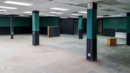 1404 Harrison Interior Before